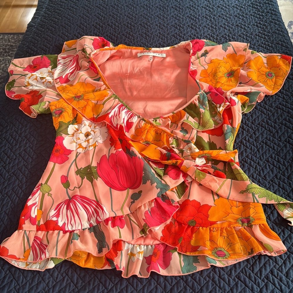 Floral flutter sleeve wrap top Trina Turk xs